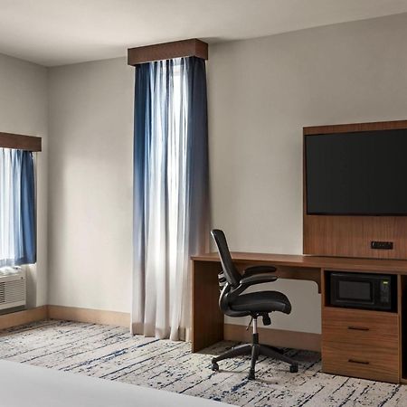 La Quinta Inn & Suites By Wyndham Austin South Zewnętrze zdjęcie
